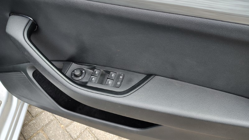 Ukc Stockport Skoda Phev For Sale (9)